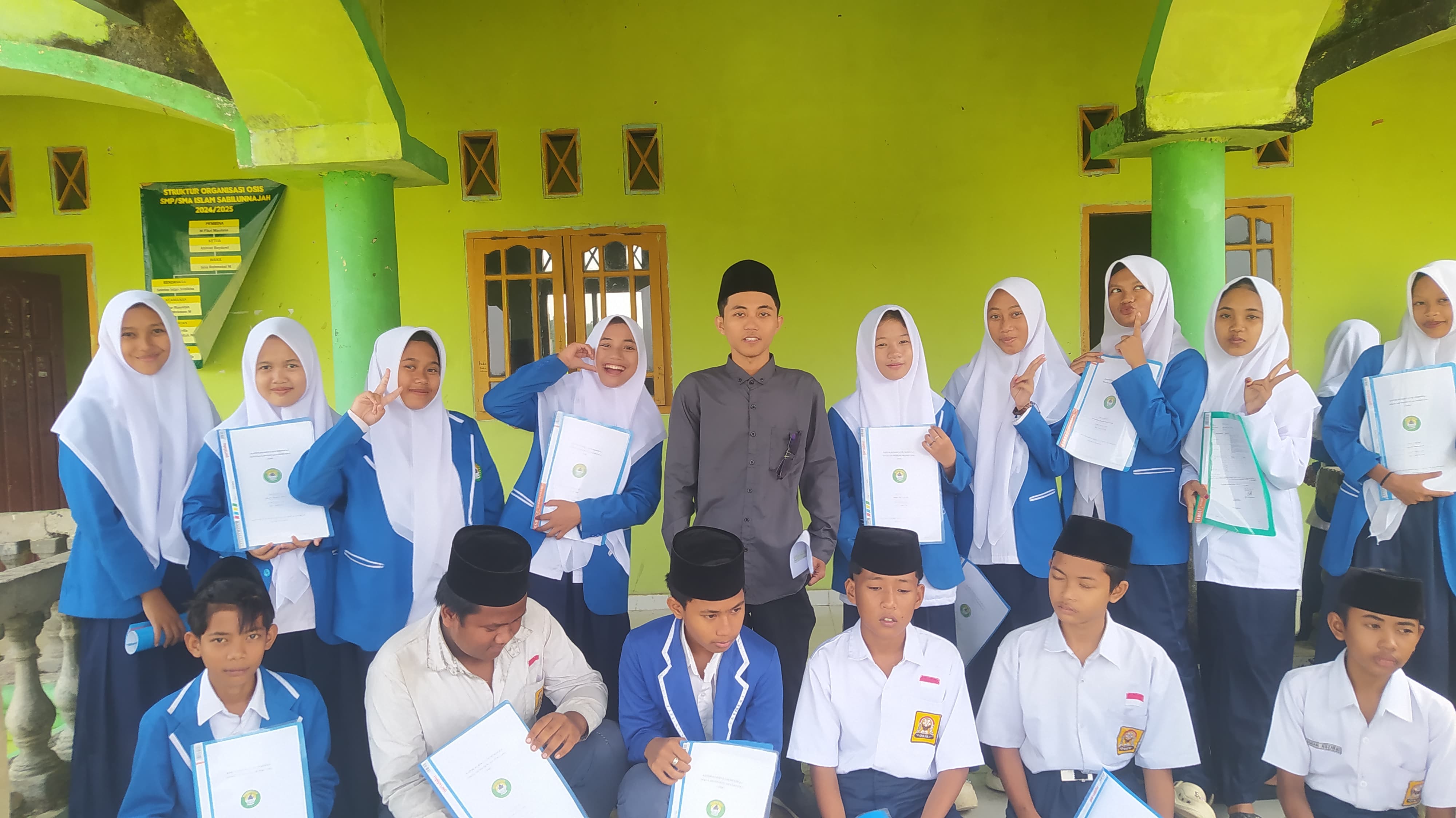 Pembagian Rapor SMP Semester Genap 2025